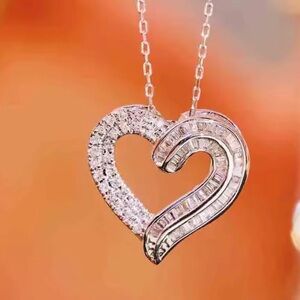 18K White Gold Heart Double Row Baguette Diamond Pendant Necklace Luxury Gift